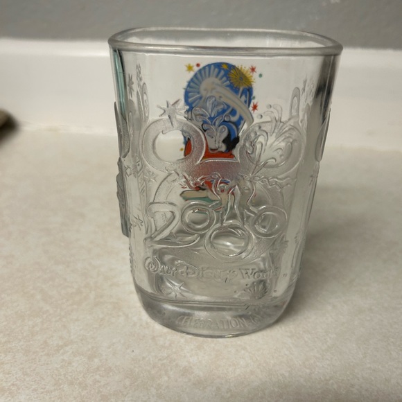 Mickey Mouse Glass Tumbler - Picture 2 of 3